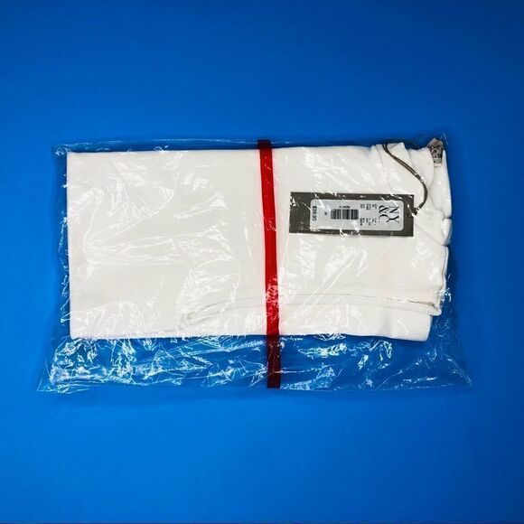 NY&C Eva Mendes Sleeveless Ribbed Fitted Top, White NWT (M) - Picture 6 of 6